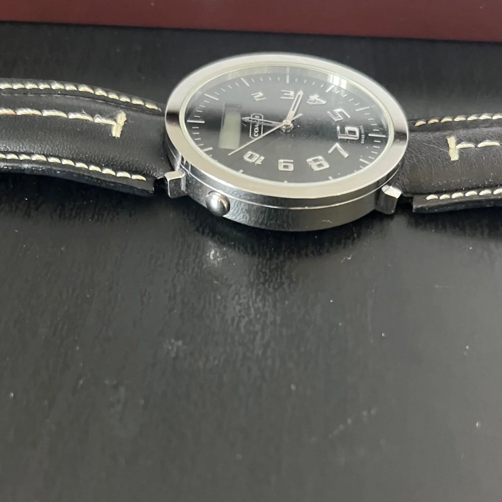 Coach Men's Black Leather Strap Watch
Stainless steel transatlantic watch. - Picture 4 of 14